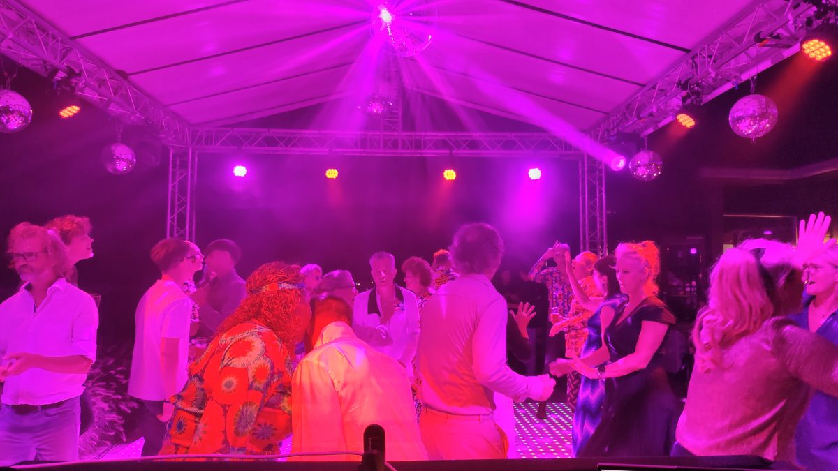 Thema party Pitch&Putt  DJ Arnold Mulder