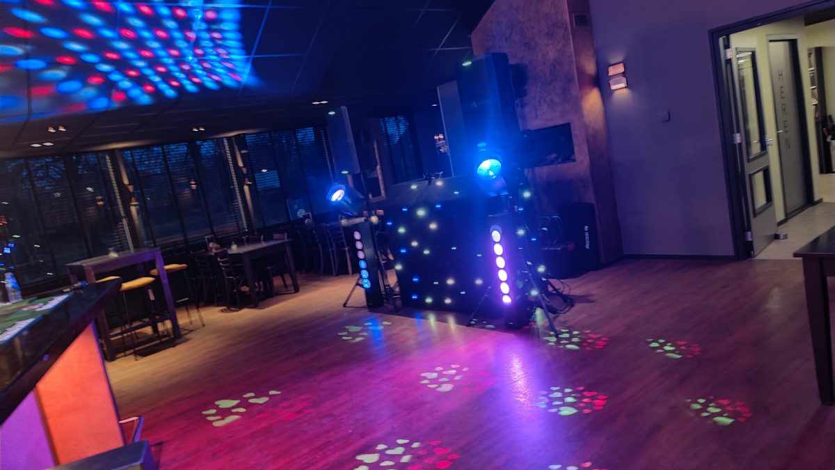DJ Service Arnold Mulder Setup Ien&Mien